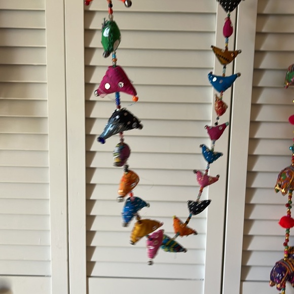 2 Hanging Decorative Cloth/"Jewels" Elephants & Birds Decorative Wall Hangings - Picture 4 of 7